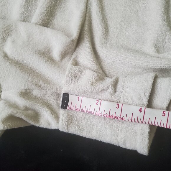 A New Day womens shorts plus sz 4X mid waist cream/tan color  Terrycloth Pull on - Picture 7 of 9